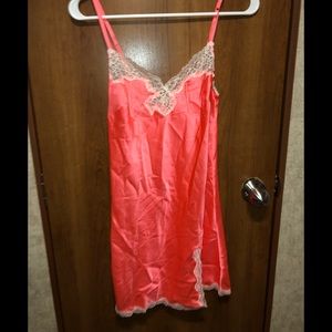 ❗️2 for &15❗️Victoria’s Secret sleep Lingerie slip
